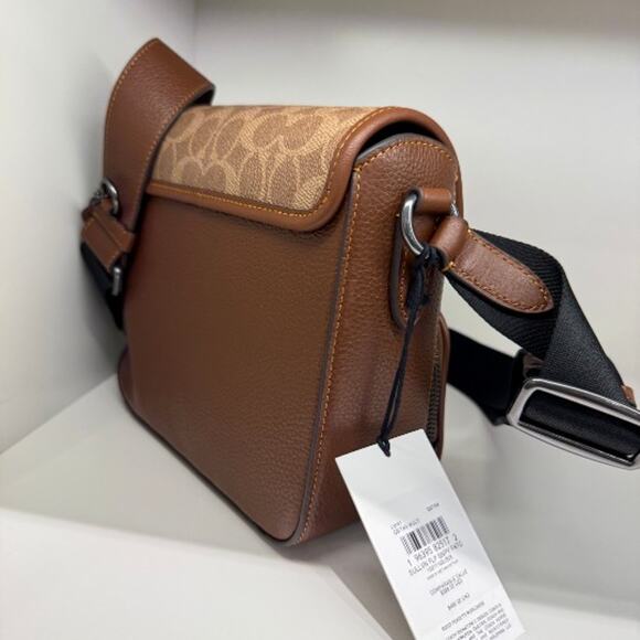 Coach X Peanuts Sullivan Flap Crossbody Bag Signature Canvas With Patche… - Picture 3 of 10